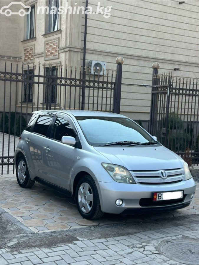 Toyota Ist