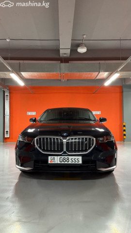 BMW i5