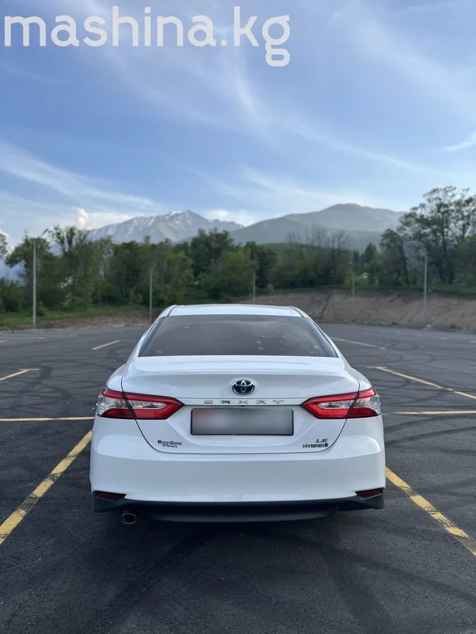 Toyota Camry VIII (XV70) 2017
