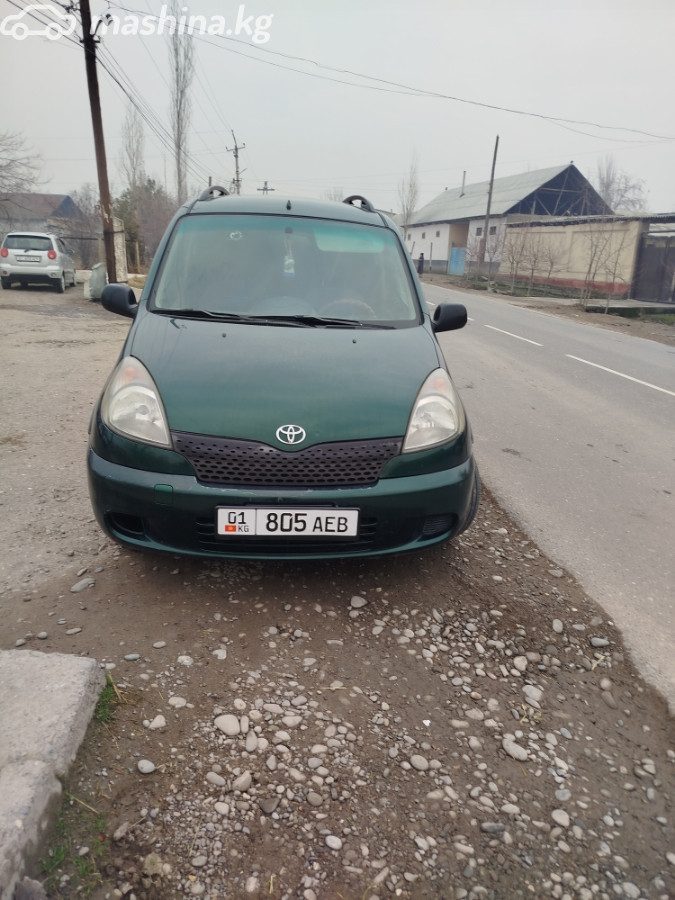 Toyota Yaris Verso