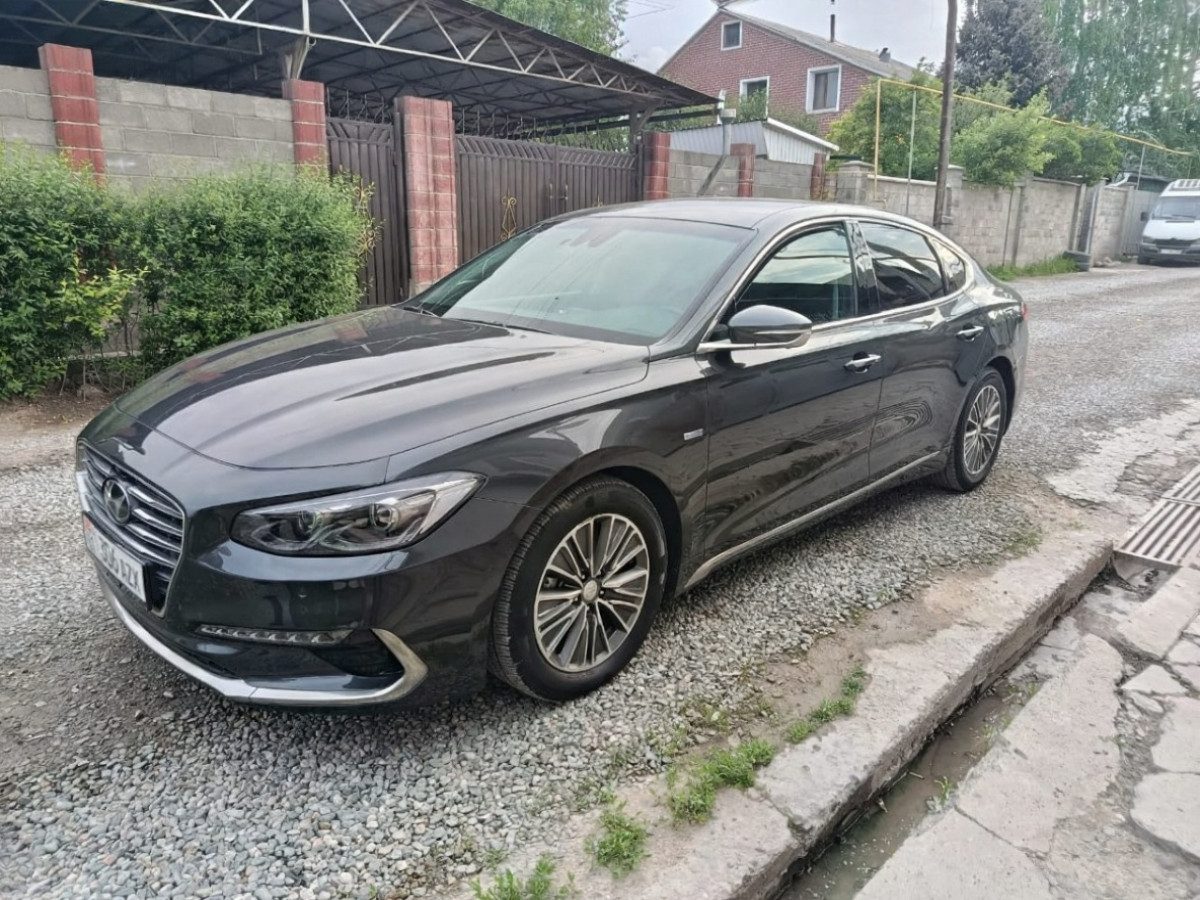 Hyundai Grandeur VI