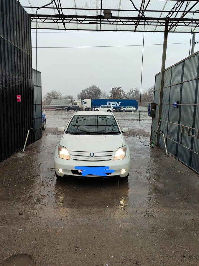 Toyota Ist