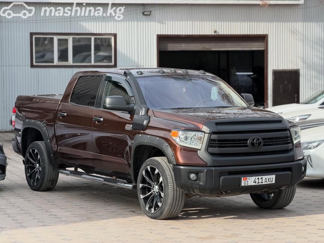 Toyota Tundra II
