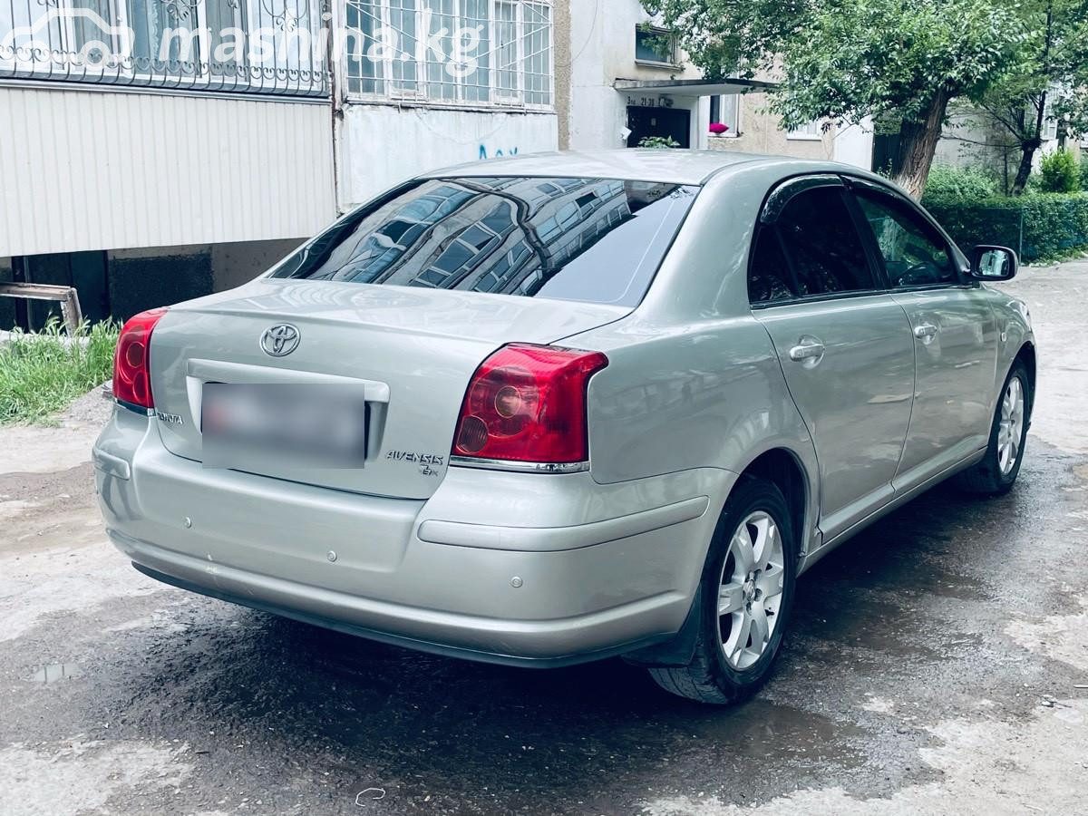 Toyota Avensis II