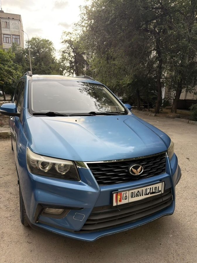 BAIC YINXIANG Бензин 1.4 л Минивэн (7 местный) Год 2021 год Коробка