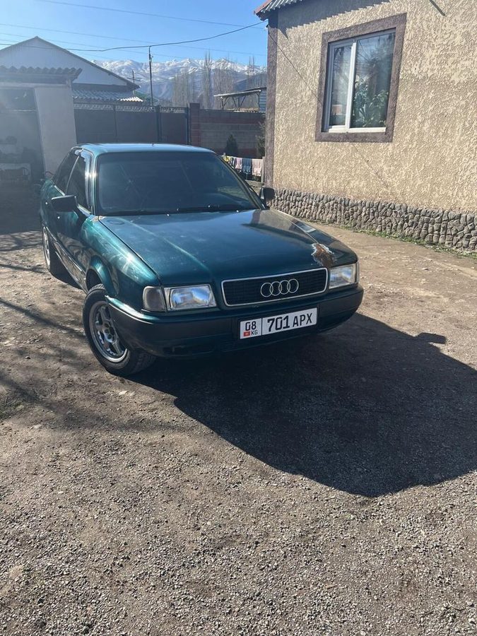 Audi 80