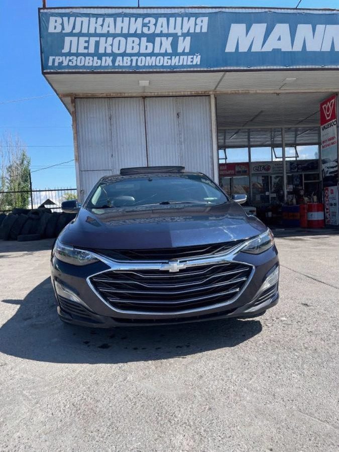 Chevrolet Malibu IX