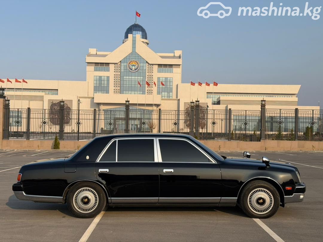 Toyota Century