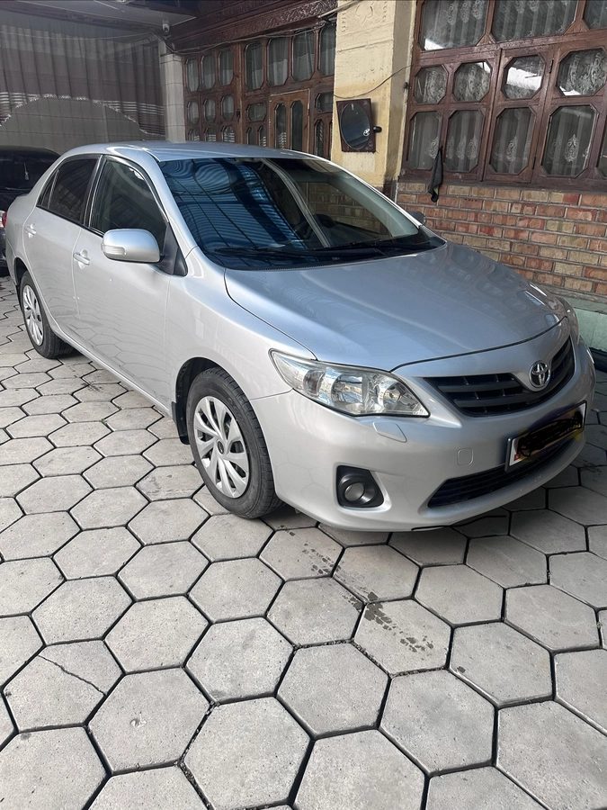 Toyota Corolla X (E140, E150) Рестайлинг 2011
