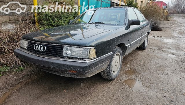 Audi 100