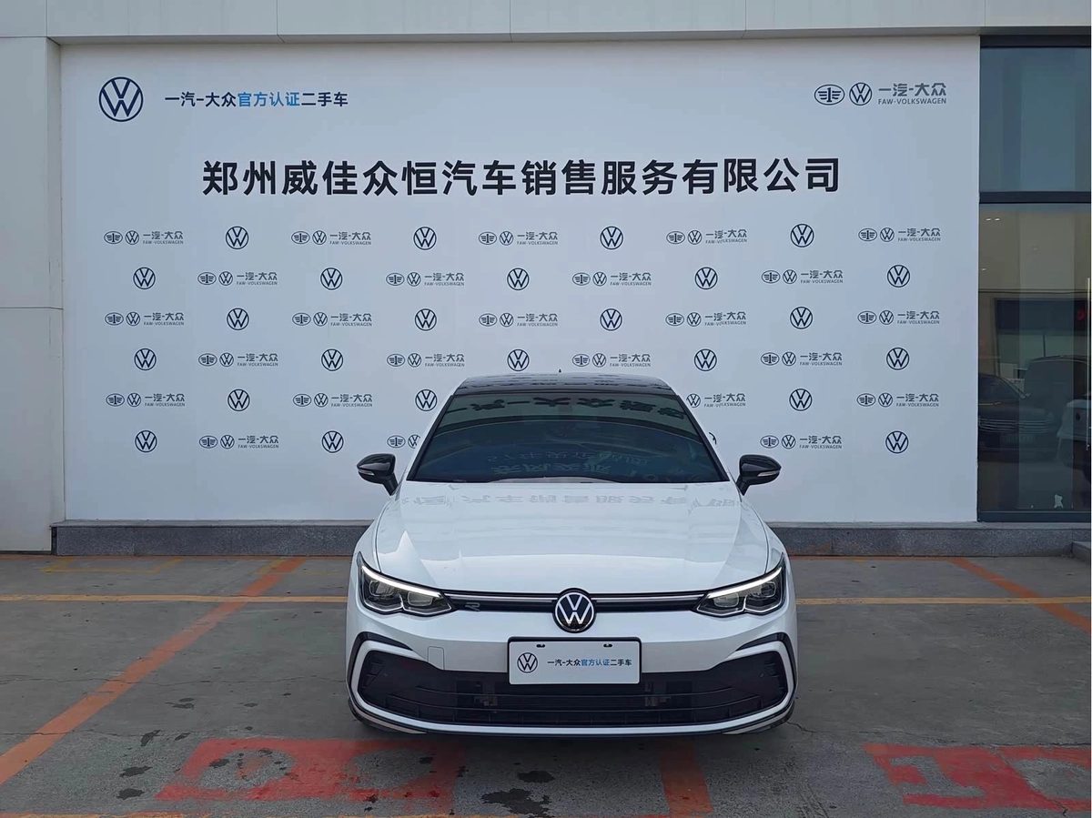 Volkswagen Golf VIII 2023