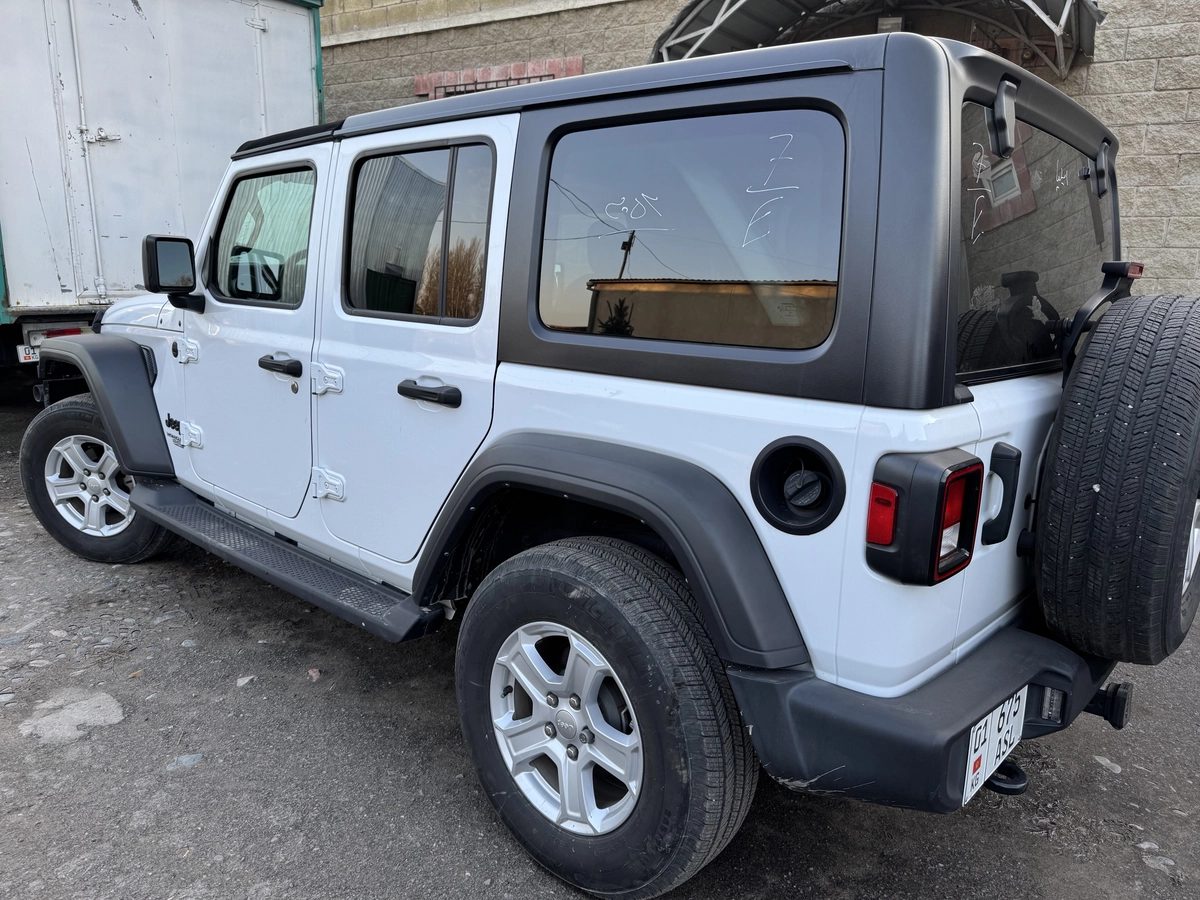 Jeep Wrangler IV (JL) 2021