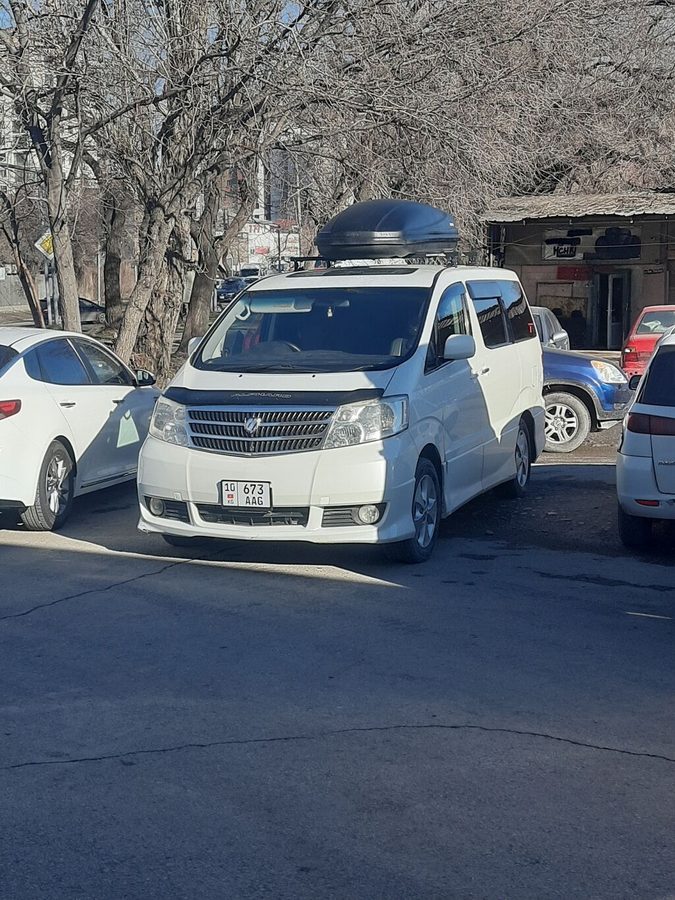 Toyota Alphard