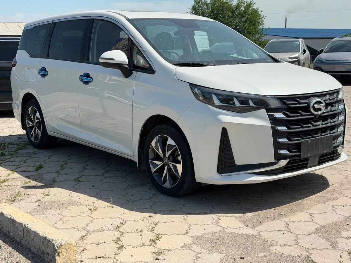 GAC Trumpchi M6 2023