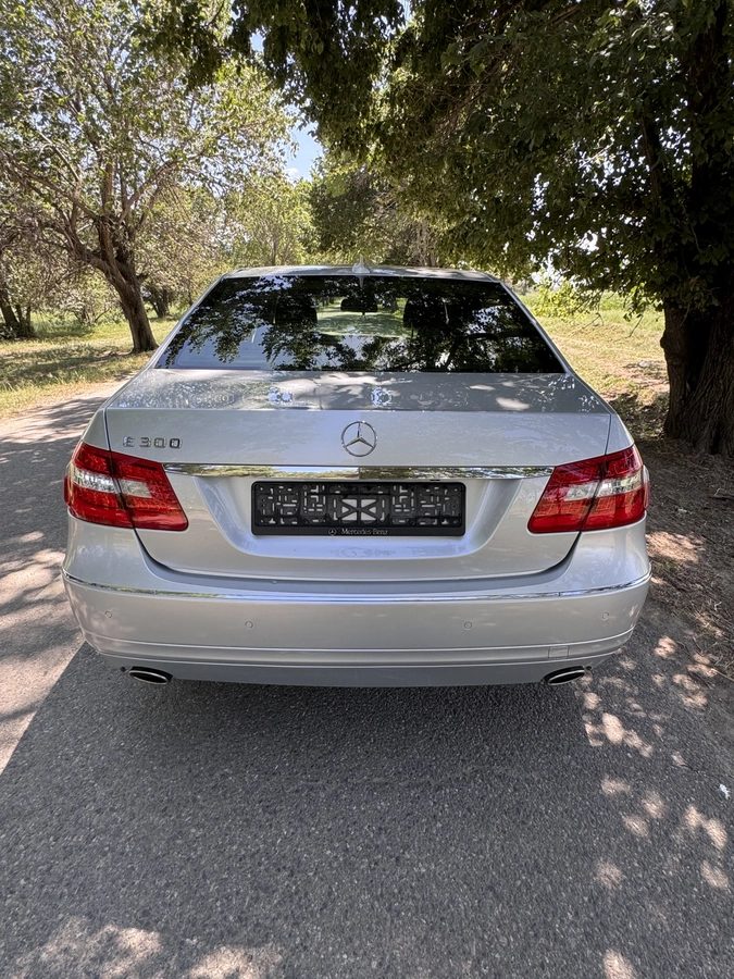 Mercedes-Benz E-Класс IV (W212, S212, C207) 2011