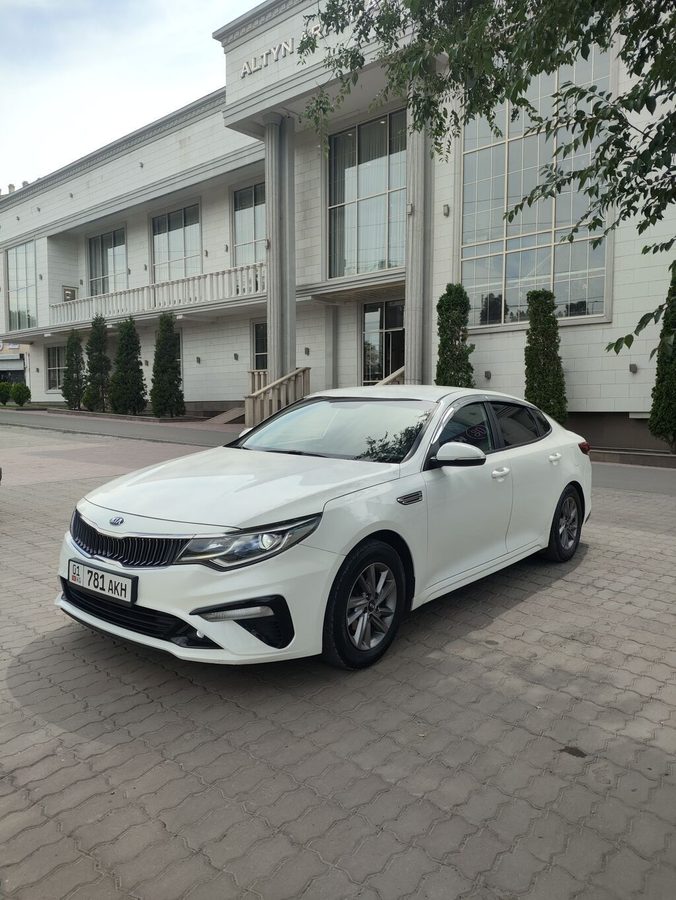 Kia K5