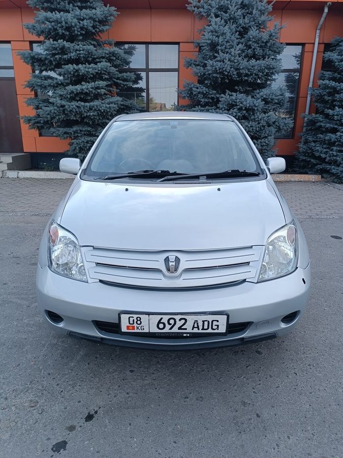 Toyota Ist