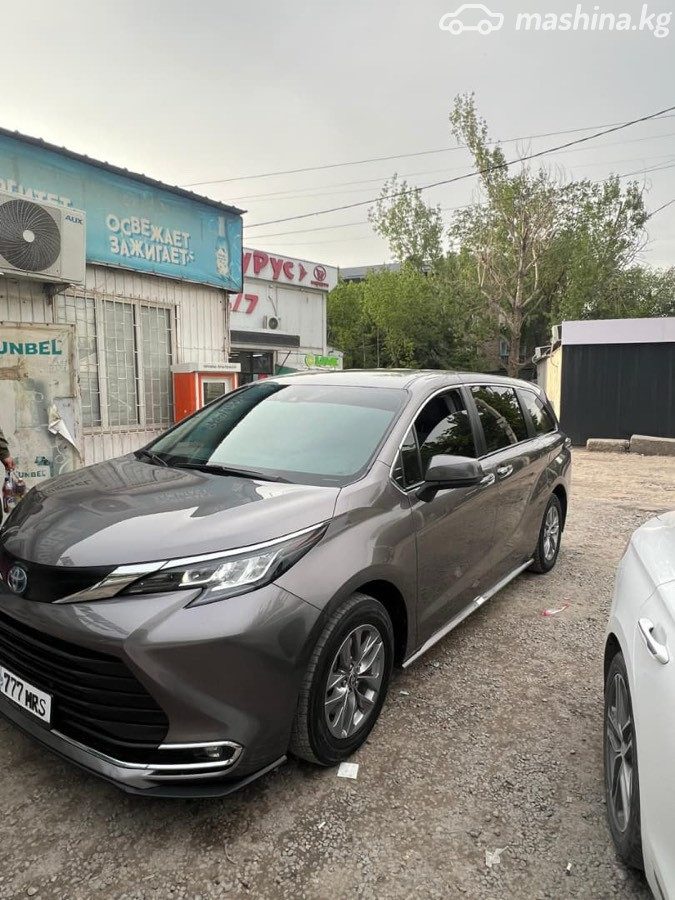 Toyota Sienna