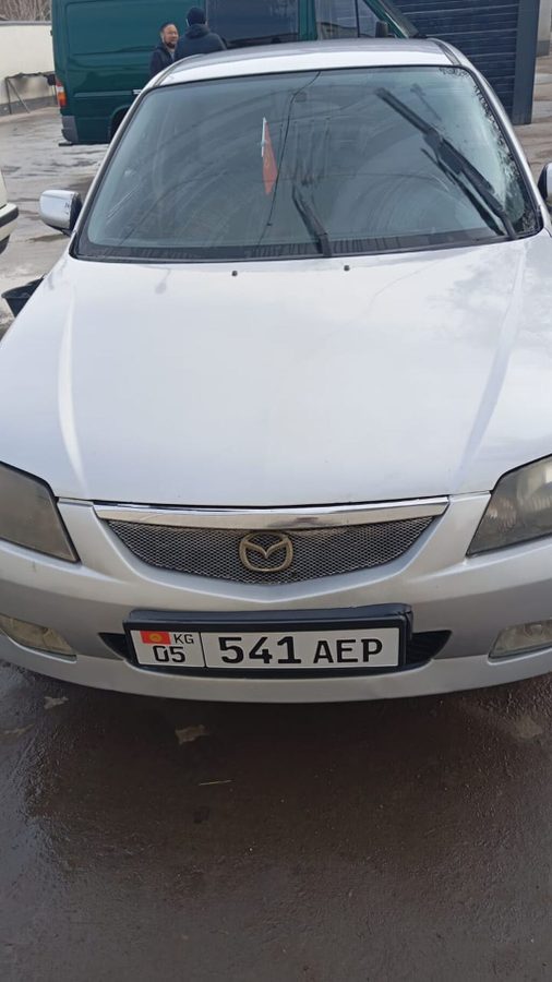 Mazda 323