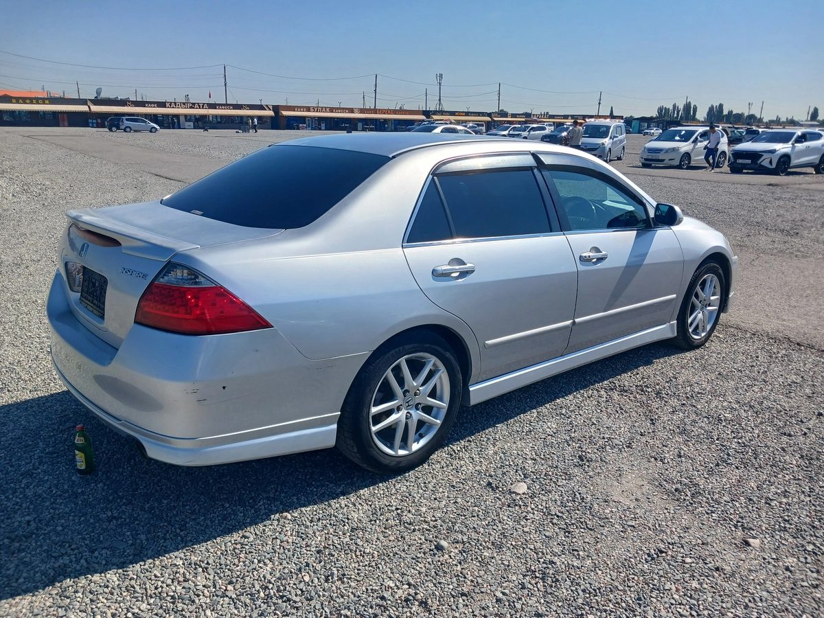 Honda Inspire IV Рестайлинг 2006