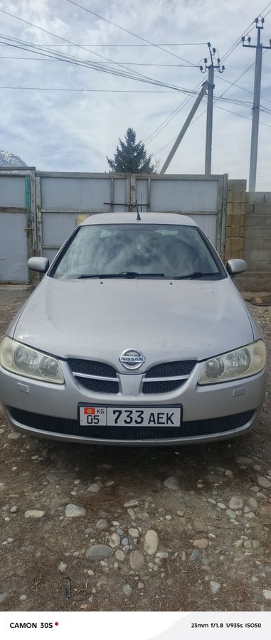 Nissan Almera