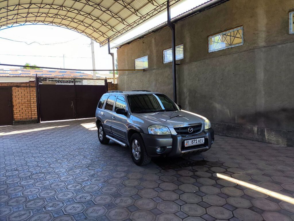 Mazda Tribute