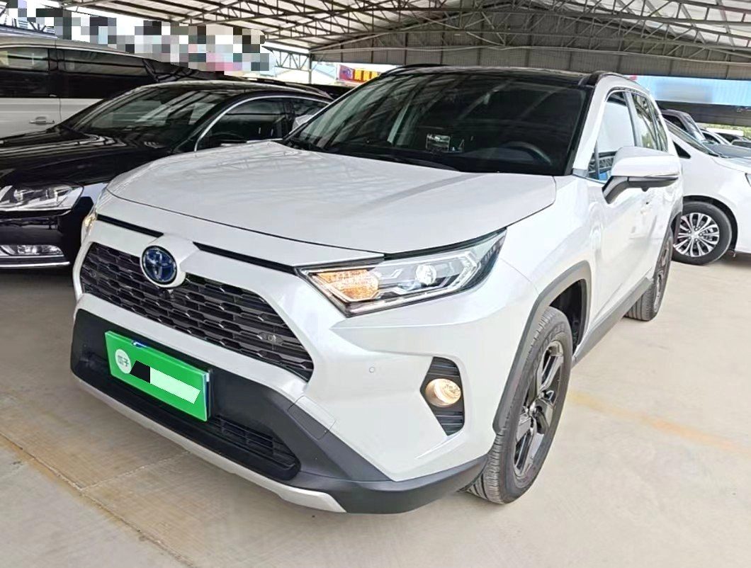 Toyota RAV4 V (XA50) 2022