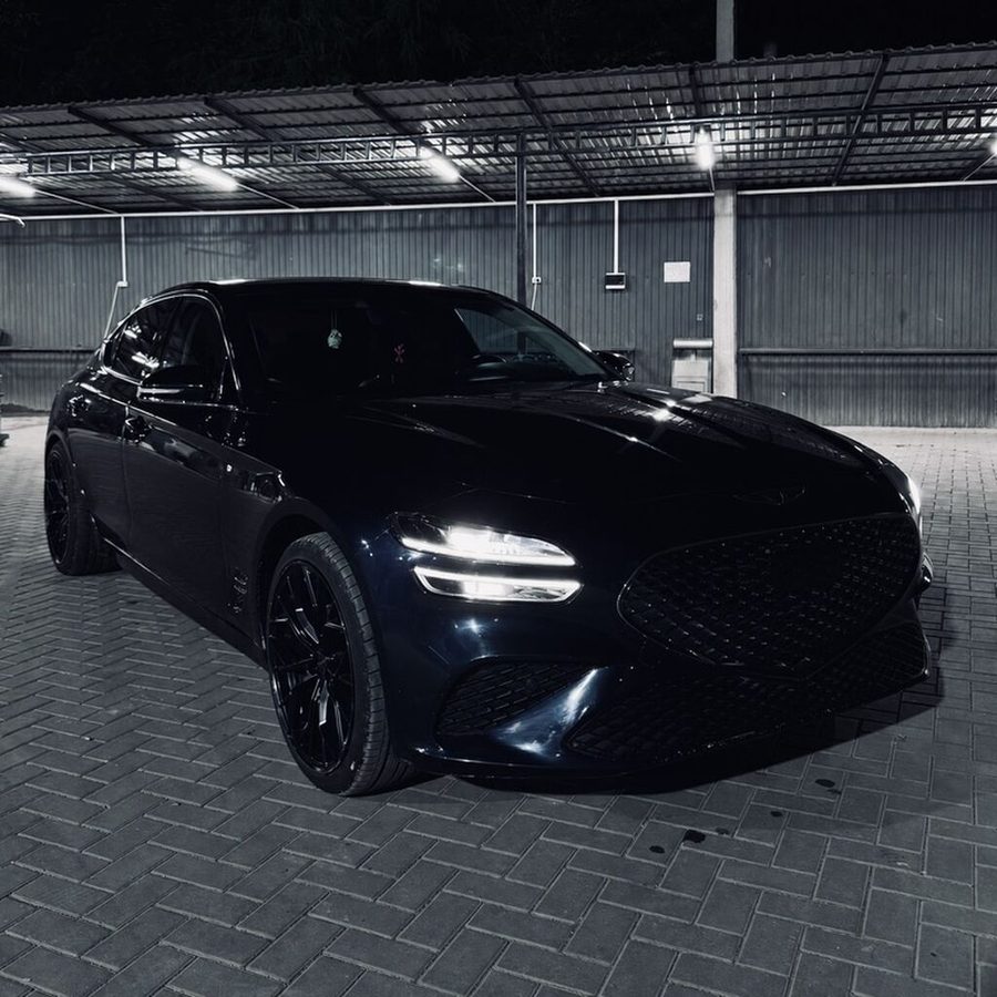 Hyundai Genesis