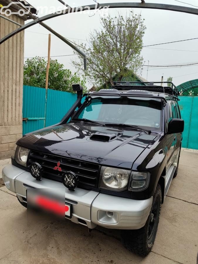 Mitsubishi Pajero II