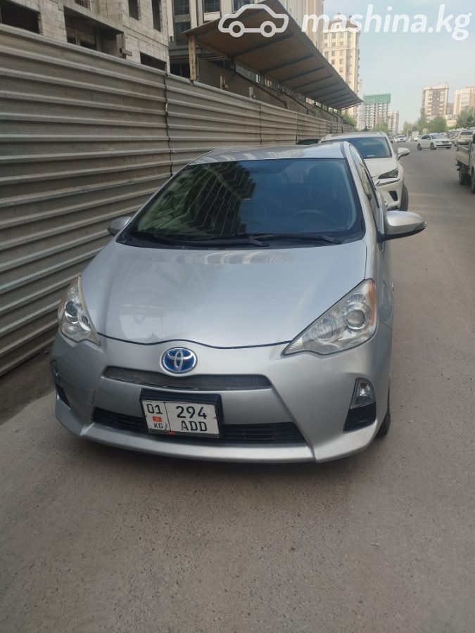 Toyota Prius c I