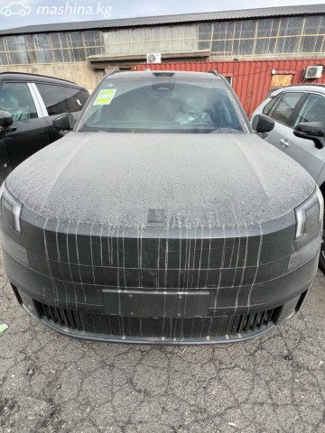 Lynk &amp; Co 900