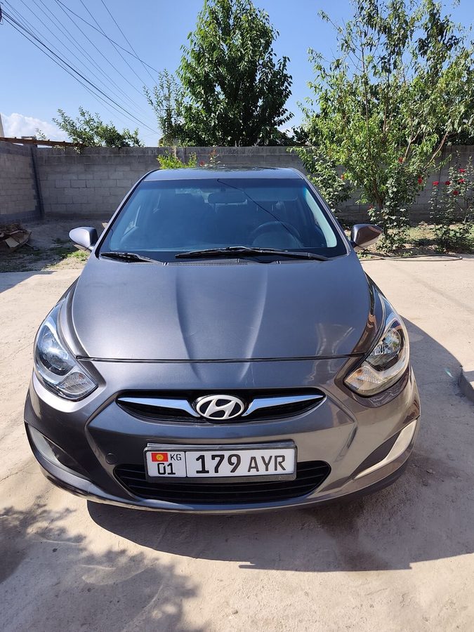 Hyundai Solaris