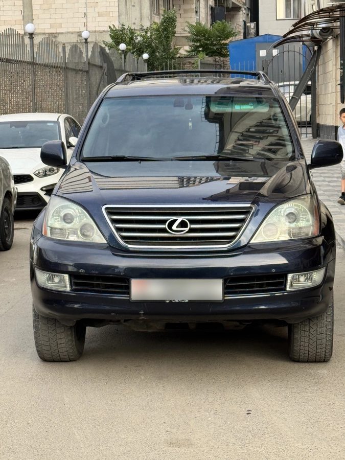 Lexus GX I 2004