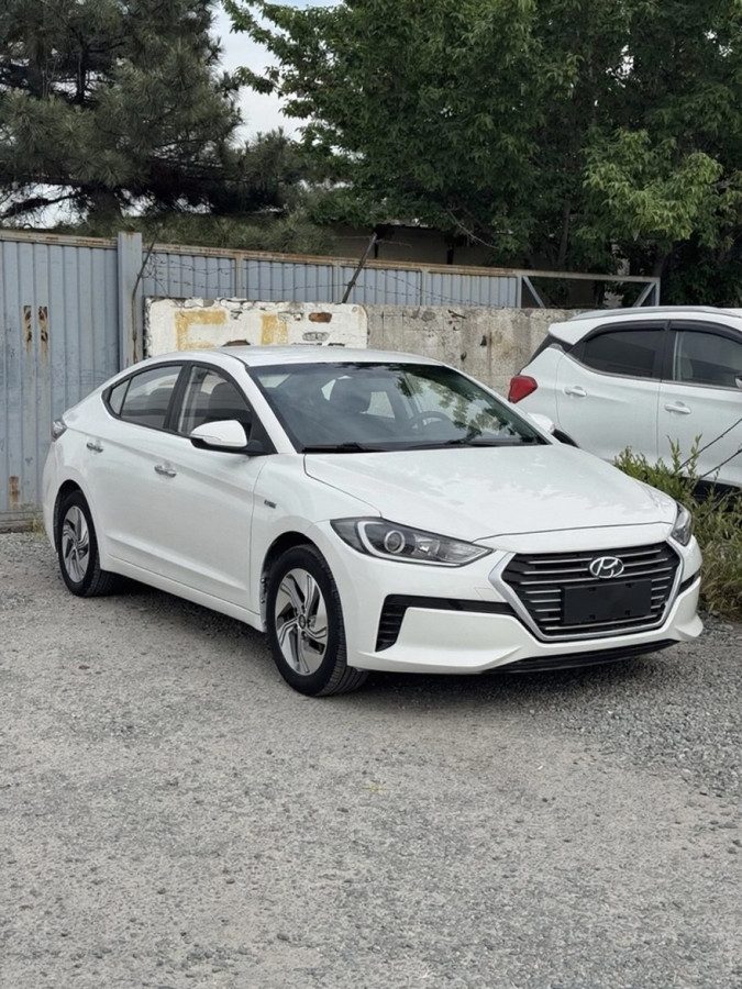 Hyundai Elantra VI (AD) Рестайлинг 2020