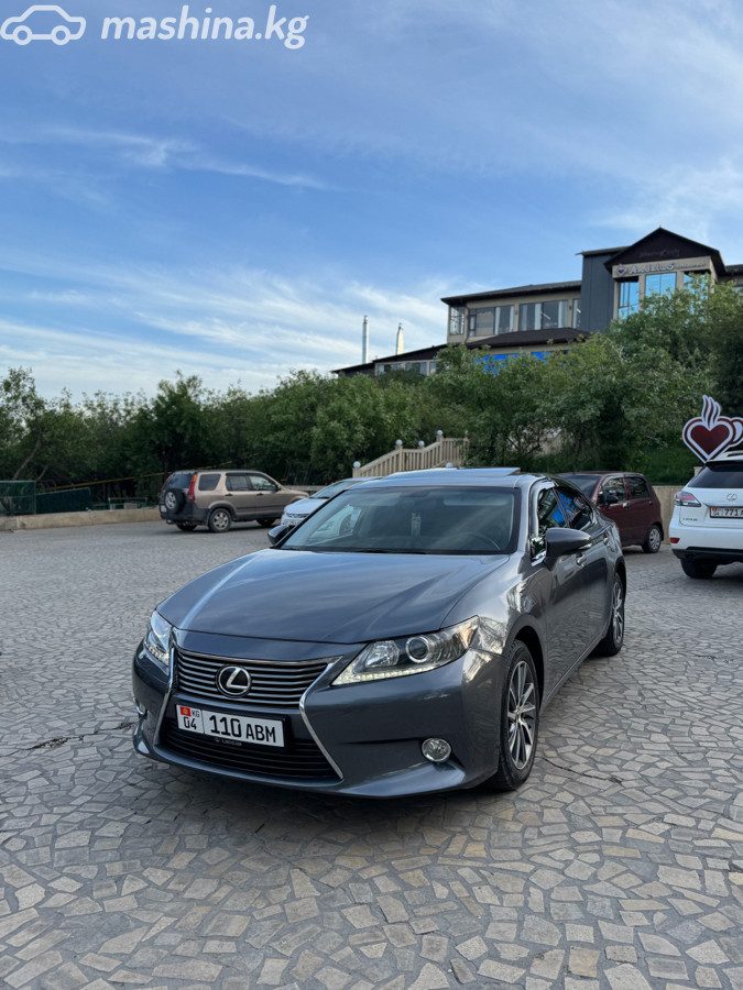 Lexus ES VI