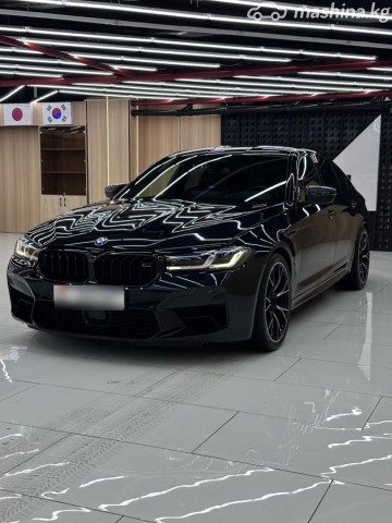 BMW M5
