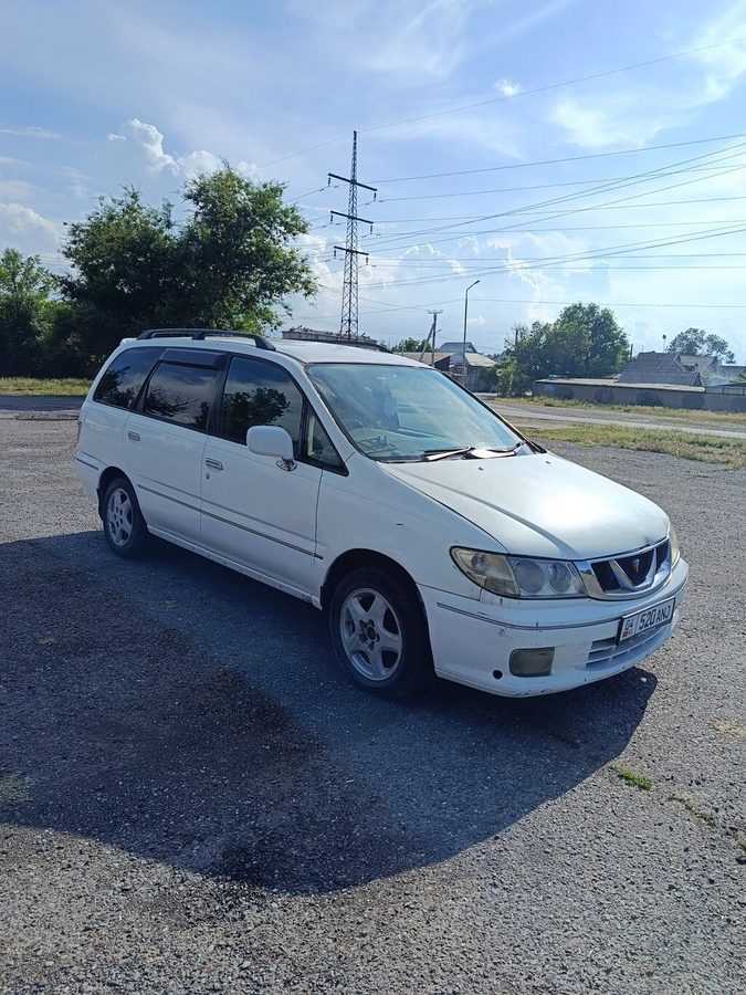 Nissan Presage