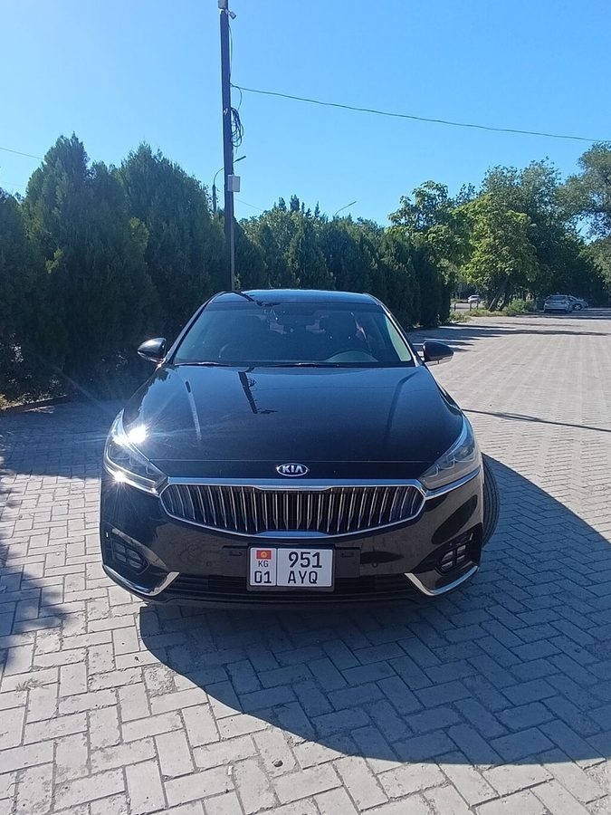 Kia Cadenza