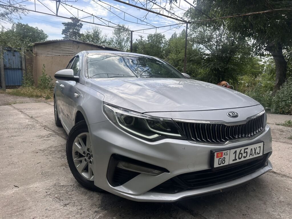 Kia K5