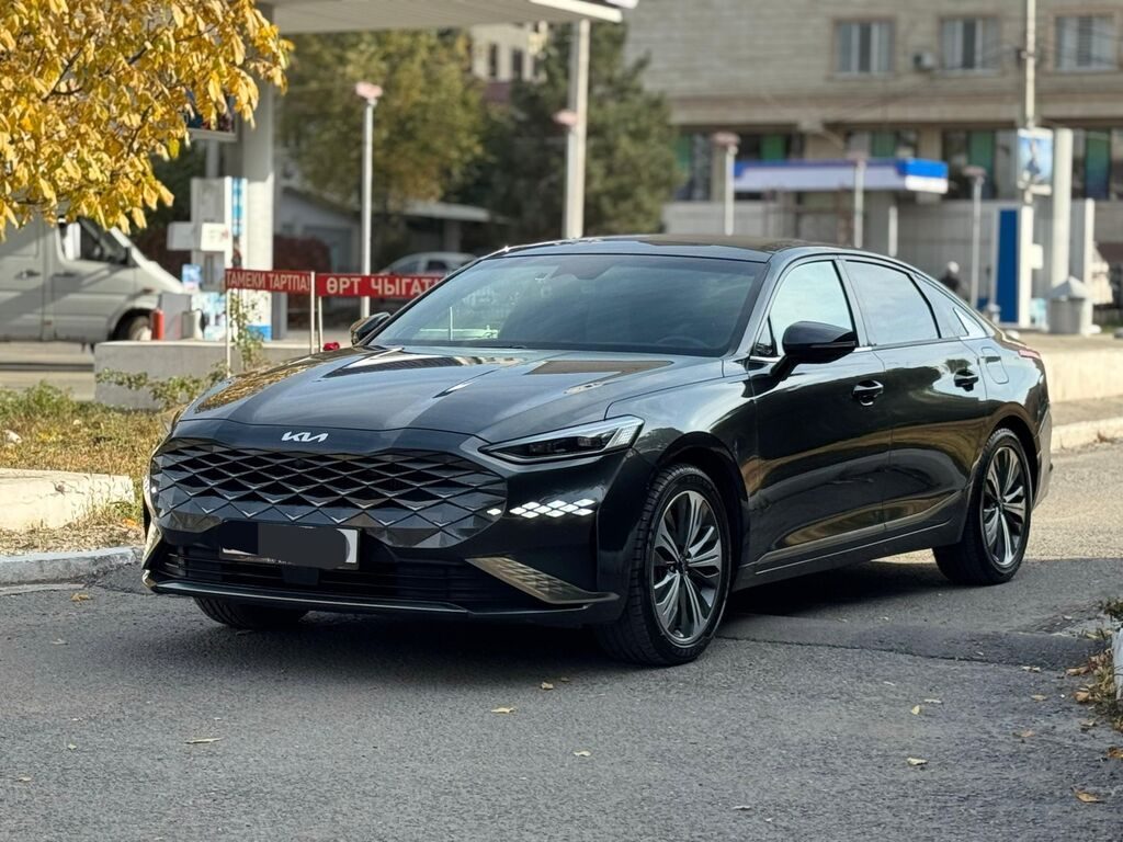 Kia K8