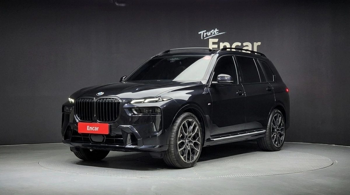 BMW X7 I (G07) Рестайлинг 2025