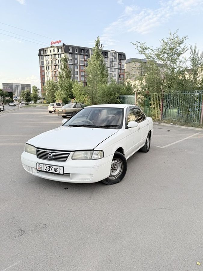 Nissan Sunny