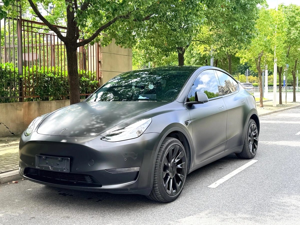Tesla Model Y I 2023