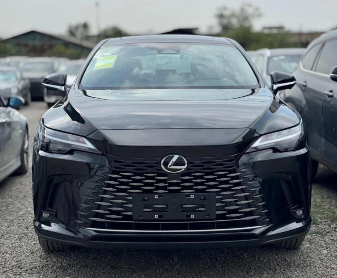 Lexus RX V 2026
