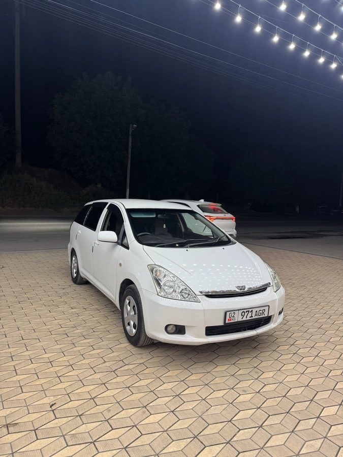 Toyota Wish I 2004