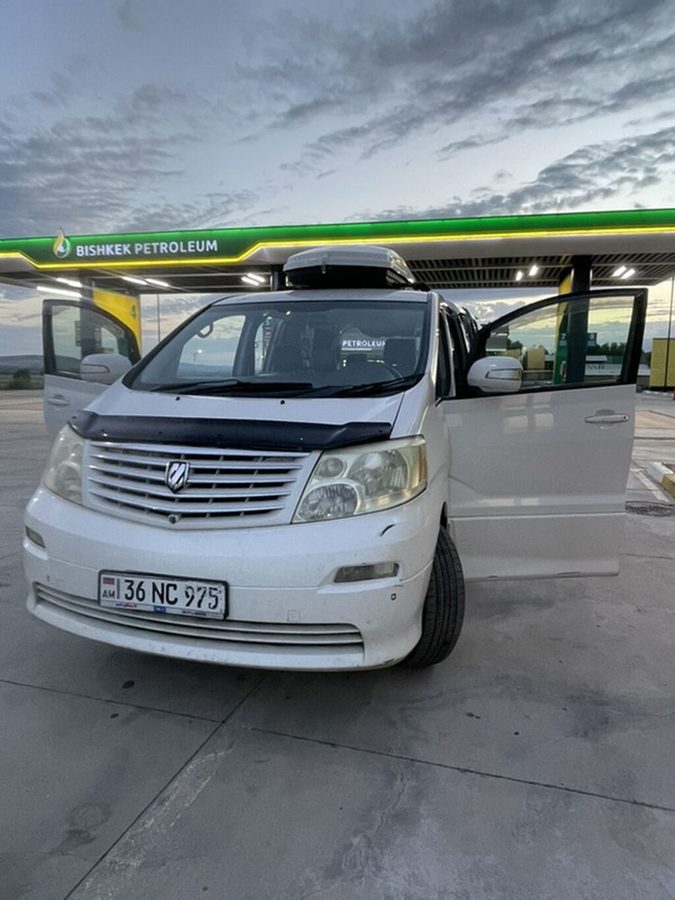 Toyota Alphard