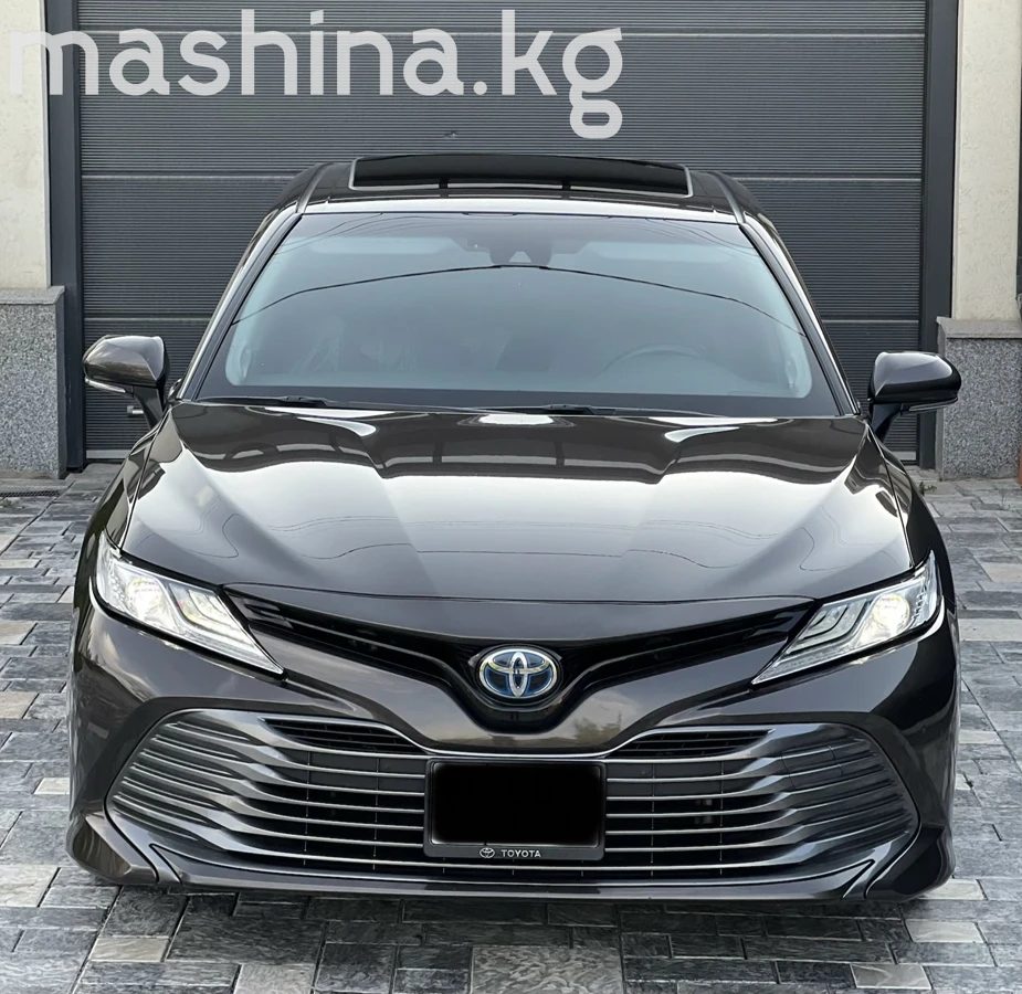 Toyota Camry VIII (XV70) 2018