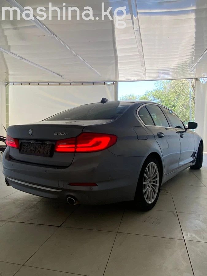 BMW 5 серии VII (G30/G31) 2019