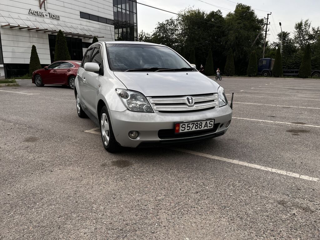 Toyota Ist