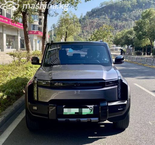 iCar 03